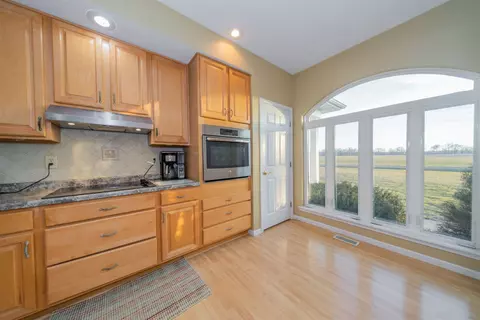 718 Moonglow Rd, Walnut Hill, IL 62893 photo 32