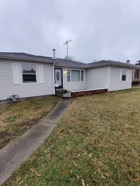 2805 Casey St, Mount Vernon, IL 62864 photo 2