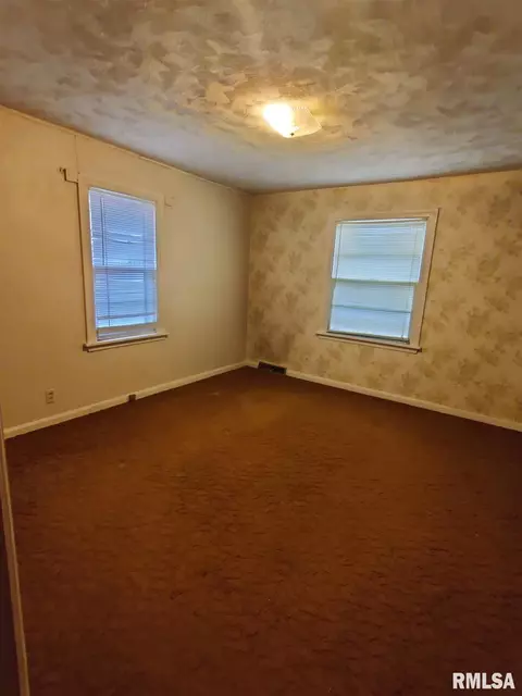 2805 Casey St, Mount Vernon, IL 62864 photo 8