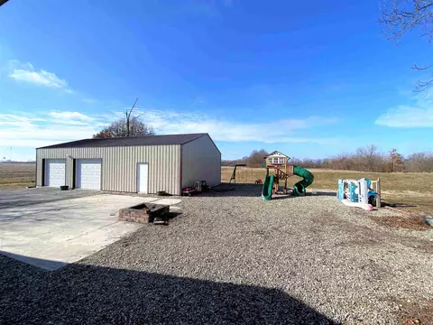 2309 N State Rd, Flora, IL 62839 photo 37