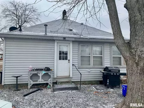 805 E 5th St, Metropolis, IL 62960 photo 4