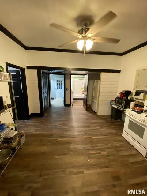 805 E 5th St, Metropolis, IL 62960 photo 8