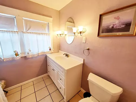 423 E 2nd St, Centralia, IL 62801 photo 25