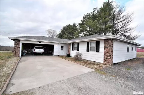 10260 E Richview Rd, Mount Vernon, IL 62864 photo 2