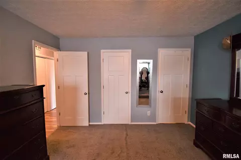 10260 E Richview Rd, Mount Vernon, IL 62864 photo 16