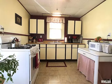 1515 Edith St, Murphysboro, IL 62966 photo 7