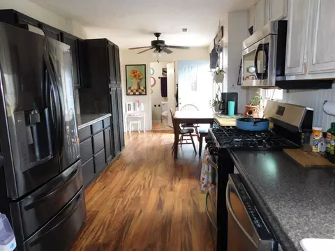 204 S Maple St, Sandoval, IL 62882 photo 9