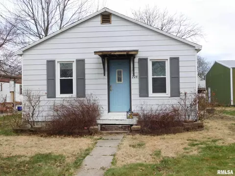 204 S Maple St, Sandoval, IL 62882 photo 1