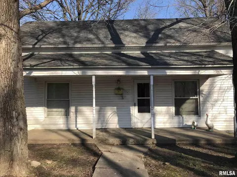 1104 Trolley Rd, Eldorado, IL 62930 photo 1