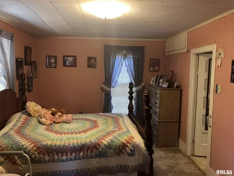 1104 Trolley Rd, Eldorado, IL 62930 photo 6