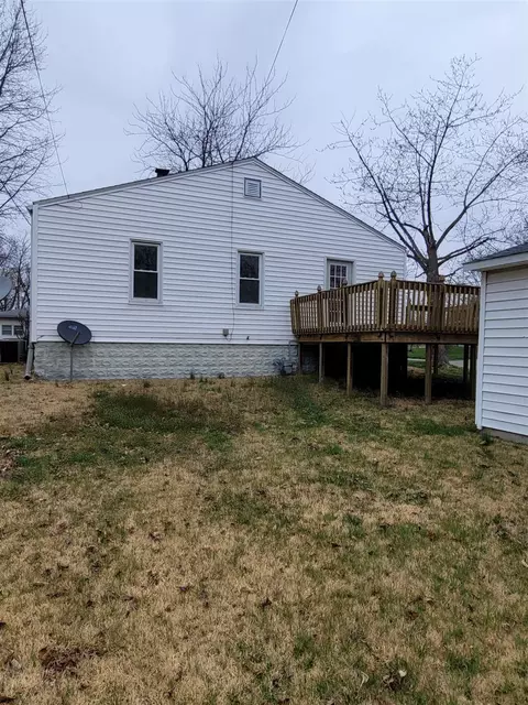 2701 Mannen St, Mount Vernon, IL 62864 photo 3
