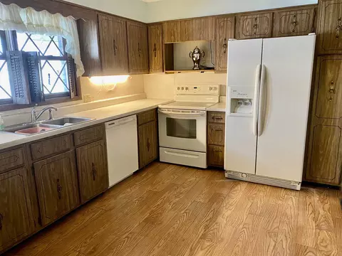 416 Charlotte Rd, Marion, IL 62959 photo 5
