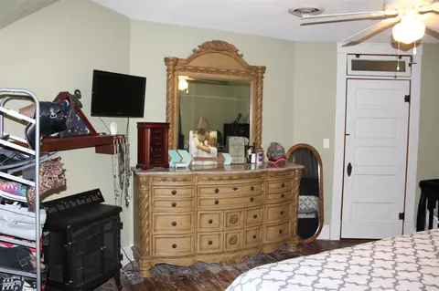 204 E 2nd St, Kell, IL 62853 photo 35
