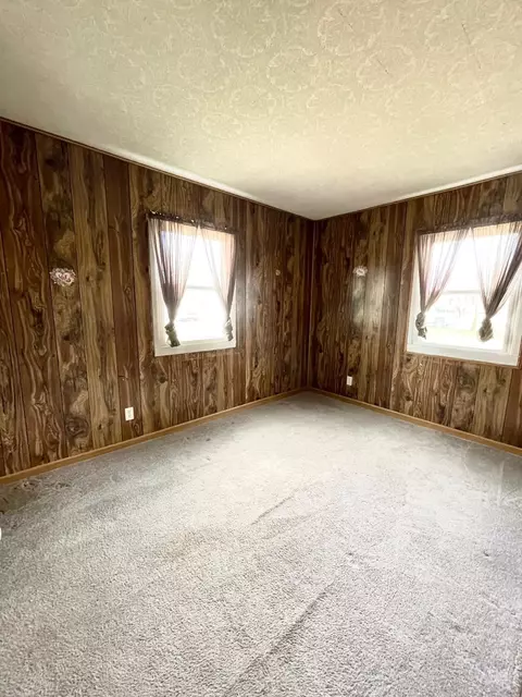 1010 E Noleman St, Centralia, IL 62801 photo 7