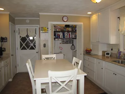 4424 Keller Rd, Iuka, IL 62849 photo 5