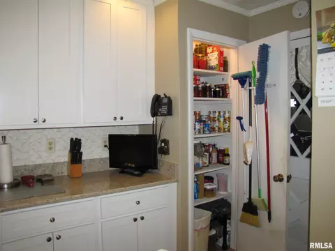 4424 Keller Rd, Iuka, IL 62849 photo 7