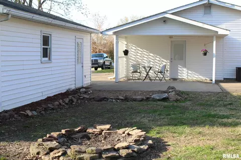 820 E Clark Trl, Herrin, IL 62948 photo 36