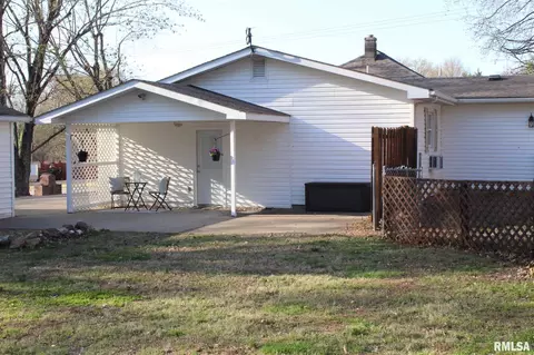 820 E Clark Trl, Herrin, IL 62948 photo 31