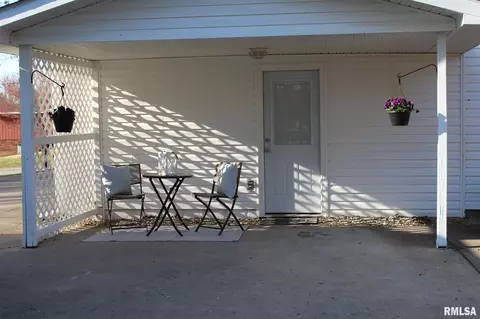 820 E Clark Trl, Herrin, IL 62948 photo 29