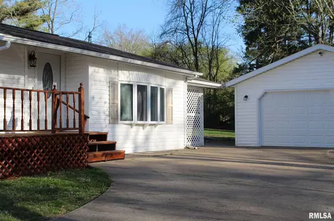 820 E Clark Trl, Herrin, IL 62948 photo 37