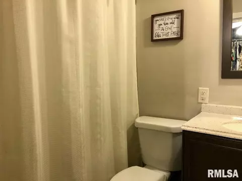 820 E Clark Trl, Herrin, IL 62948 photo 27