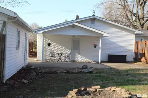 820 E Clark Trl, Herrin, IL 62948 photo 30
