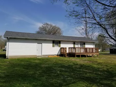 607 S Elm St, Sesser, IL 62884 photo 7