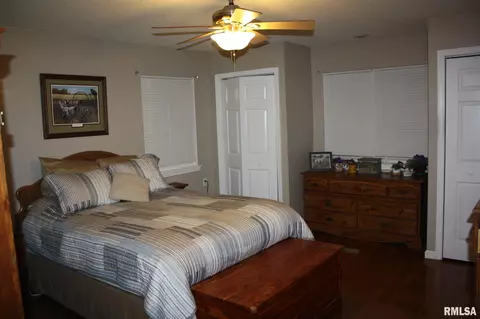 509 North Ave, Iuka, IL 62849 photo 9