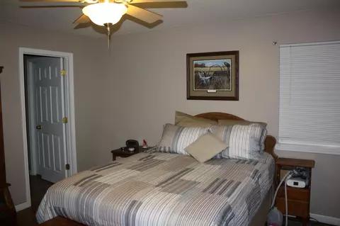 509 North Ave, Iuka, IL 62849 photo 10