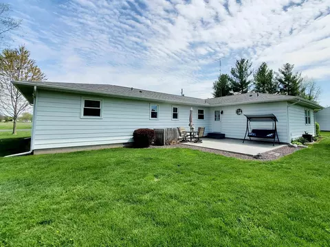 1167 Schwartz Rd, Centralia, IL 62801 photo 7