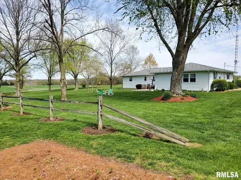 1167 Schwartz Rd, Centralia, IL 62801 photo 15