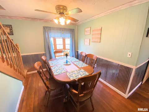 321 E Lincoln Ave, Flora, IL 62839 photo 11