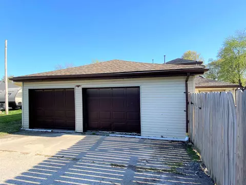321 E Lincoln Ave, Flora, IL 62839 photo 45