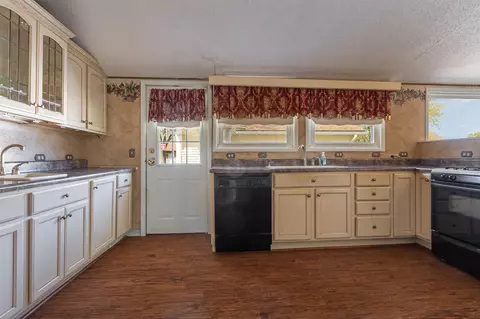 600 S Aikman St, Marion, IL 62959 photo 10