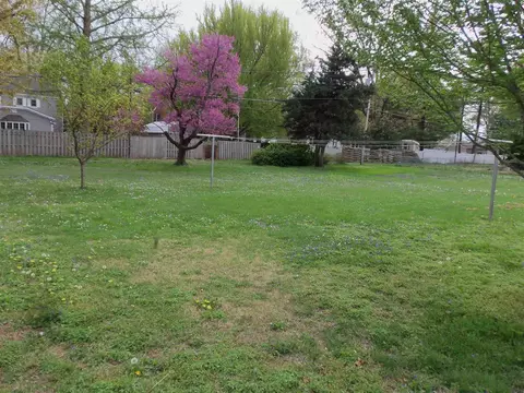 506 Mitchell St, Benton, IL 62812 photo 31
