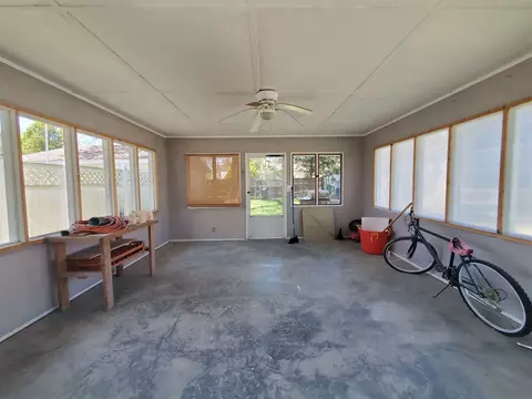805 S Mulkey St, Christopher, IL 62822 photo 15