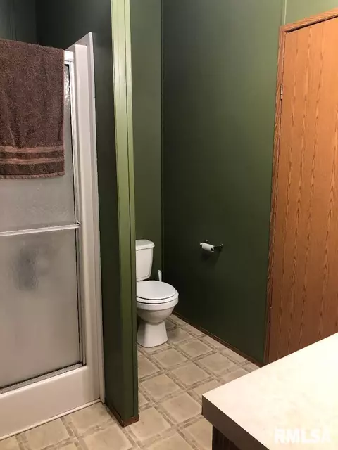 804 Tyler Ave, Sandoval, IL 62882 photo 19
