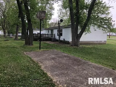 804 Tyler Ave, Sandoval, IL 62882 photo 11