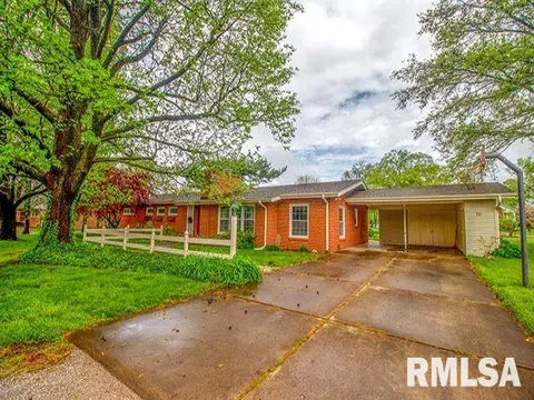 28 Greve Dr, Centralia, IL 62801 photo 1