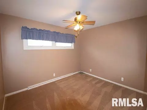 28 Greve Dr, Centralia, IL 62801 photo 16