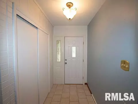 28 Greve Dr, Centralia, IL 62801 photo 4