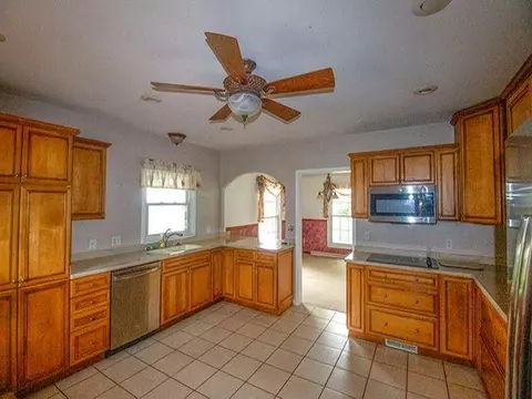 28 Greve Dr, Centralia, IL 62801 photo 10