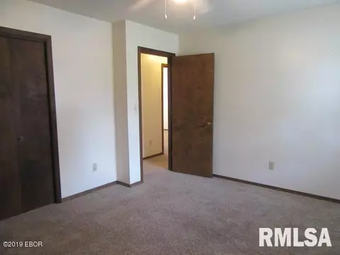 99 Cherry Dr, Mount Vernon, IL 62864 photo 27