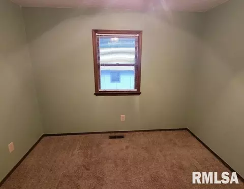 99 Cherry Dr, Mount Vernon, IL 62864 photo 29