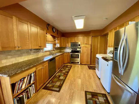 602 S Future St, Marion, IL 62959 photo 8