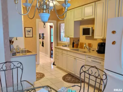 427 Melrose Blvd, Centralia, IL 62801 photo 10