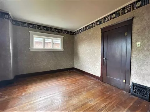 709 S 14th St, Herrin, IL 62948 photo 8