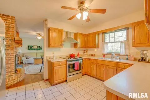 2 Curtis Ct, Mount Vernon, IL 62864 photo 23