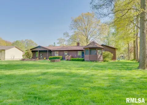 2 Curtis Ct, Mount Vernon, IL 62864 photo 3