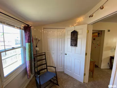 100 S 18th St, Herrin, IL 62948 photo 9